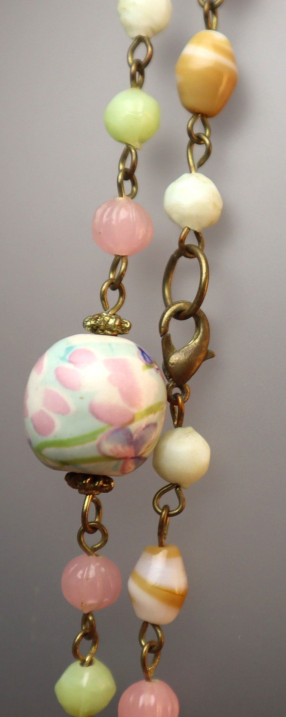 Vintage Watercolor Hand Painted Glass Necklace - image 9