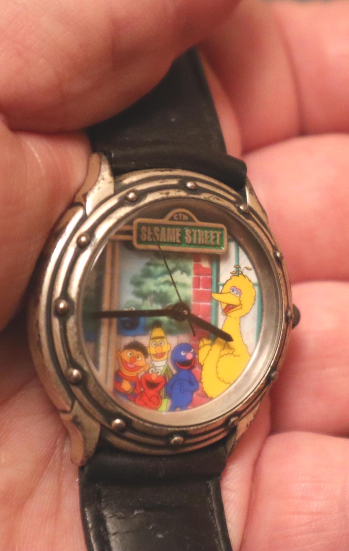 RARE BERT AND ERNIE FOSSIL SESAME STREET BRONZE WATCH Sesame Street watches (Fossil) | Muppet Wiki | Fandom main image 3