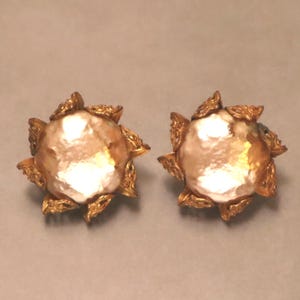 Miriam Haskell Baroque Pearl Button Clip Earrings Vintage