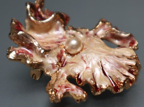 Vintage Enamel Flower Brooch Vintage Giovanni Pin