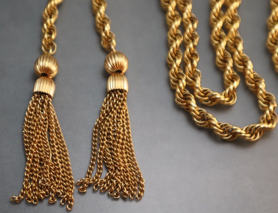 Vintage Tassel Lariat Necklace Chunky Gold Tone F… - image 3