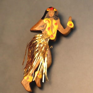 Vintage Hula Dancer Brooch Tinsel Skirt Wood Pin