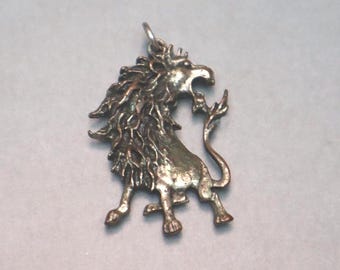 Vintage Leo Lion Zodiac Pendant Necklace