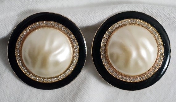 Classic Ellen Designs Baroque Pearl Earrings - image 4