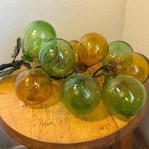 Mid-Century Blown Glass Grape Cluster: Amber & Green Collectible