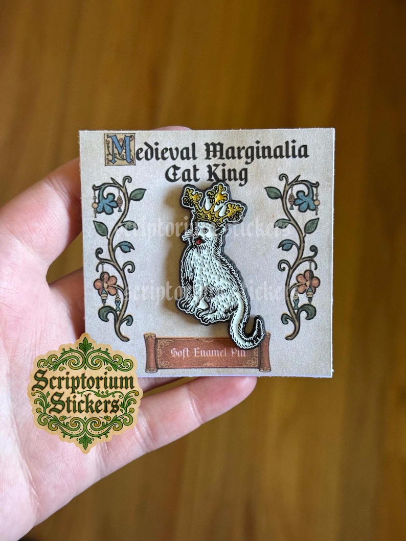 Medieval Cat Soft Enamel Pin | Medieval Marginalia, Medieval Cat King, Weird Medieval Guy, Medieval Pin, Medieval Lapel Pin Bild 1