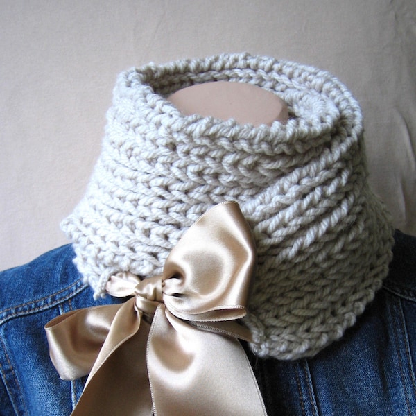 Knit Wool Scarf Tied with Ribbon, Knitted Beige Chunky Scarf, Wool Knitted NeckWarmer, Gift For Her, Christmas gifts, Wool woven Scarf