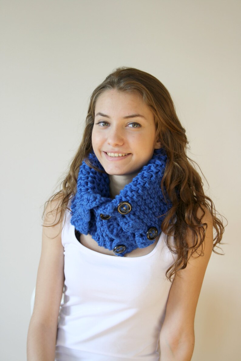 Cobalt Blue Collar Scarf, Wool Neckwarmer, Knit Cowl, Christmas gift, Gift for Her, Outdoor Gift, Knit Scarf, Electric Blue Chunky Collar image 3