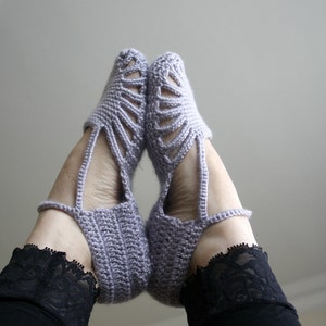 Hand Crochet Silver Gray Slippers, Gift for Her, Knit Home Slippers, Bridal Slippers, Mothers Day Gift, Knitted Socks, House Shoes, image 2