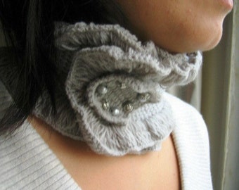 Gray Crochet Collar, Grey Tunisian Neckwarmer, Gift for Her, Christmas Gift, Knit Choker, Gift for Women, Bead Embroidered Pin Closure