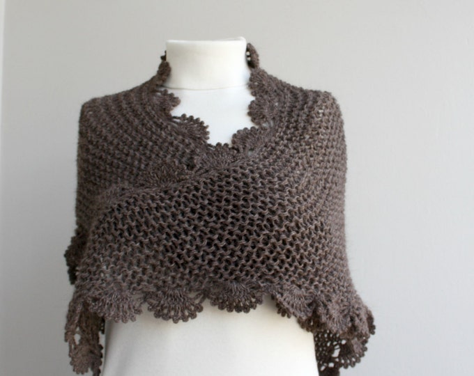 Chocolate Brown Triangle Shawl, Knitted Midi Shawl, Chunky Knit Shawl, Midi knitted Capelet, Brown Knit Scarf, Gift For Her, Gift for Woman