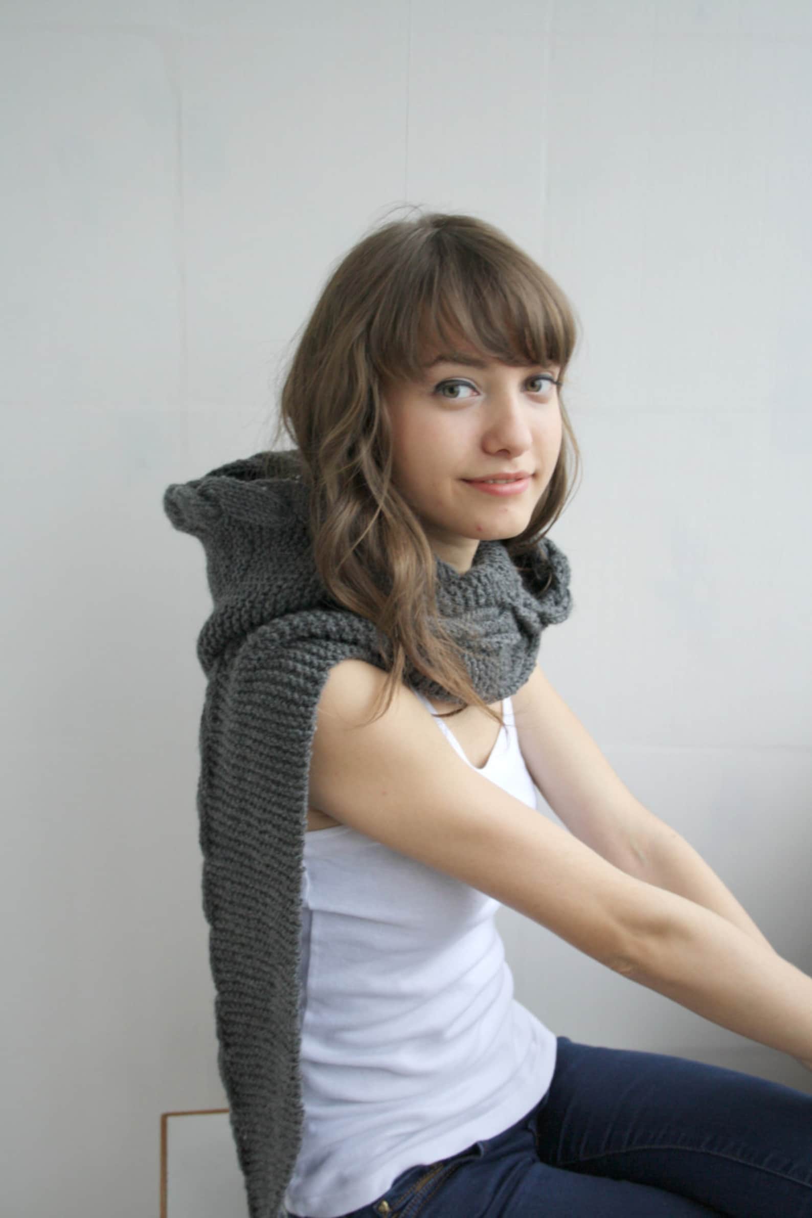 Dark Grey Hollowed Scarf