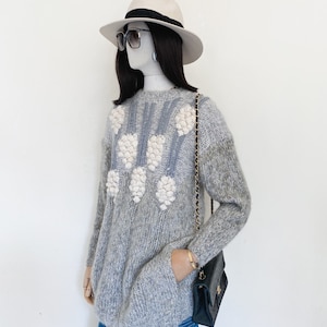 VTG Christian Dior hand knitted grapes long jumper