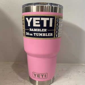 NOVITÀ - Bicchiere Yeti Rambler da 30 once con coperchio MagSlider - Rosa