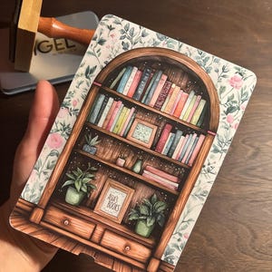 personalized arched bookshelf kindle insert