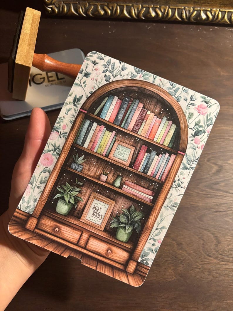 personalized arched bookshelf kindle insert