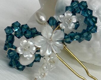 Swarovski Crystal Bow Hairpin – Mother of Pearl & Freshwater Pearl Wedding Accessory