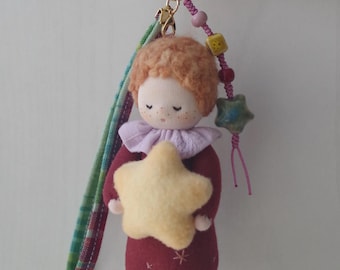 Pingente de pelúcia artesanal Star Girl – Boneca Fada Adormecida – Decoração em tecido de algodão e linho dos sonhos de 12 cm
