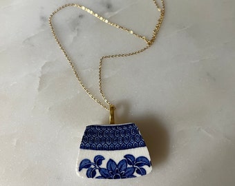 Broken china, pendant, vintage, blue willow, china pendant