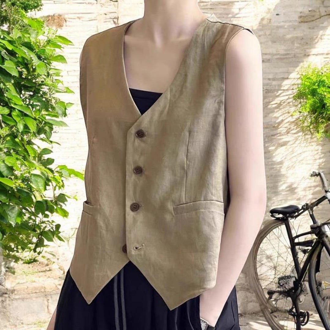 Beige Strapless Vest main image 1
