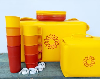 1980s Tupperware Harvest Sunburst Maize Yellow Insulated Cooler Picnic Set