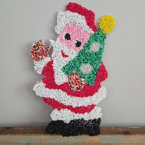 Santa Claus Plastic Popcorn 1970s Holiday Decor - Vintage Christmas - Kitschy Window Decor - Christmas Ornament