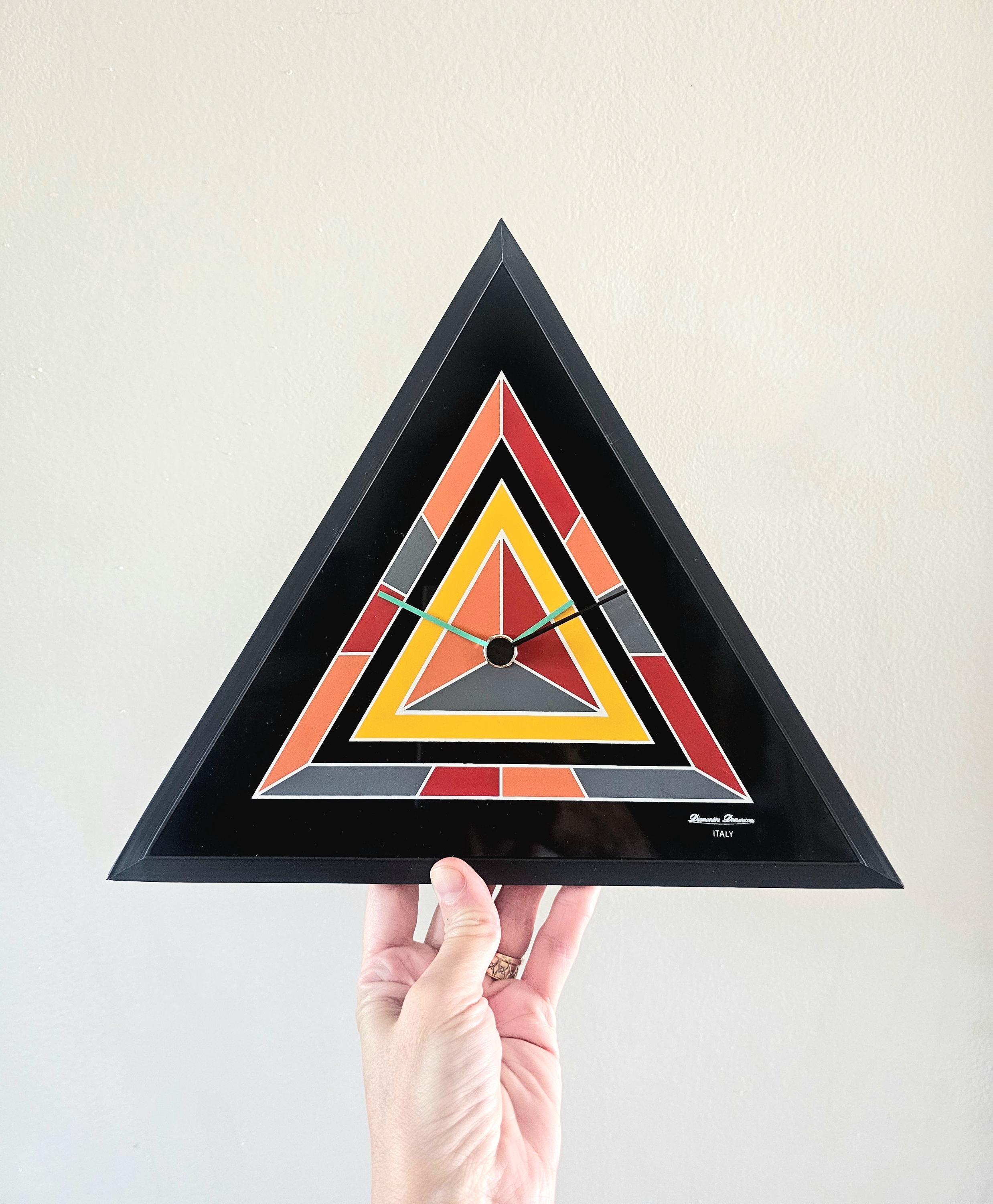 Vintage Triangular Stand Clock - Diamantini Domeniconi - Memphis