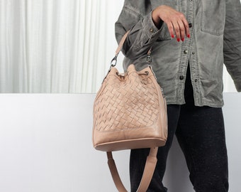 Drawstring bucket bag in hand woven pale pink leather, medium purse womens cinch bag  crossbody messenger crossover purse - Danae bag