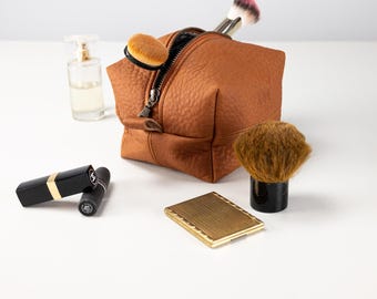 Brown Leather makeup case, vanity storage case cosmetic bag zipper pouch dopp kit toiletry bag beauty bag   - Cube