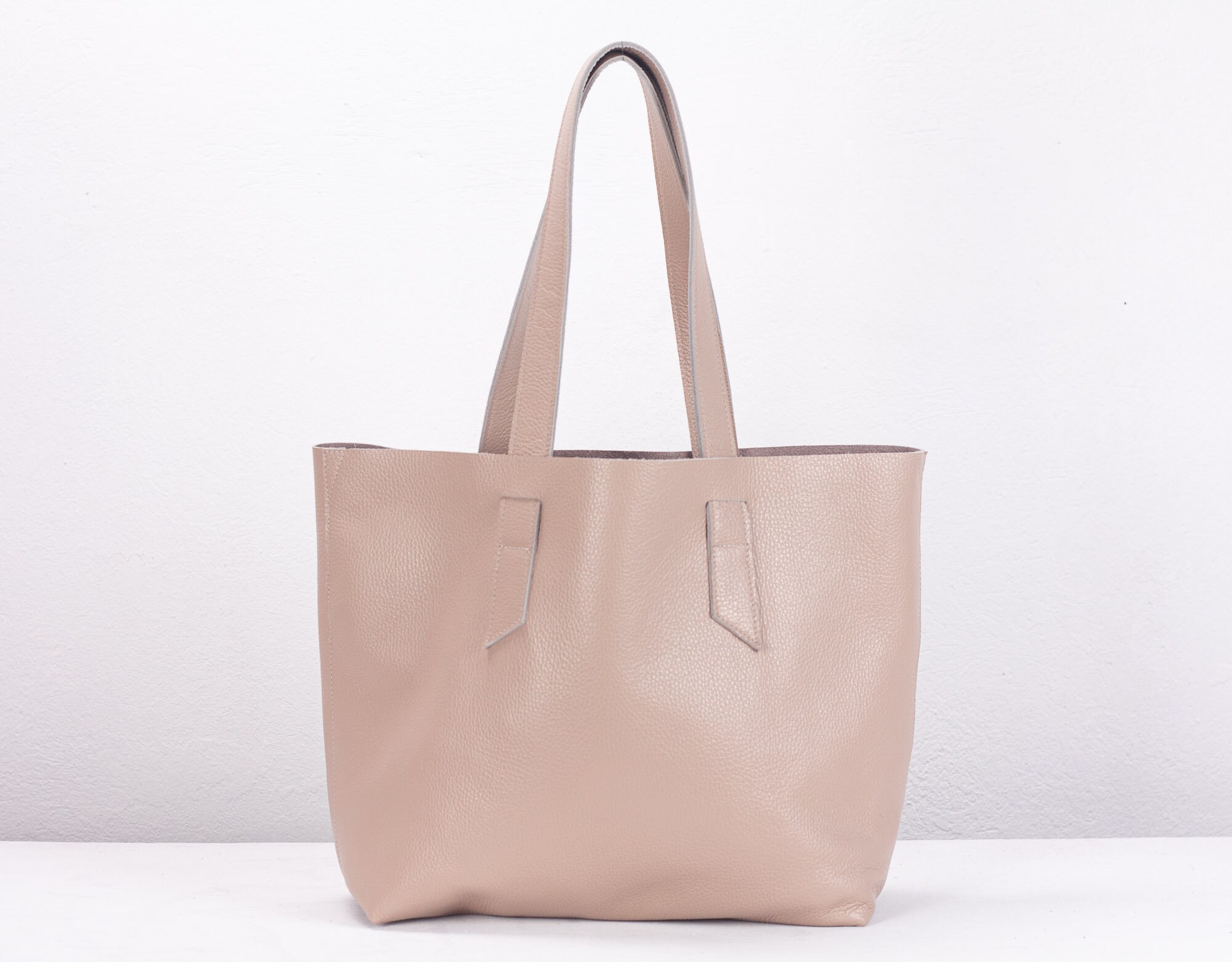 Unlined top leather tote