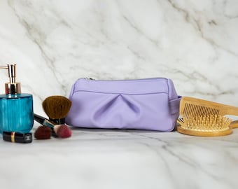 Lilac leather makeup bag, accessory bag pencil case zipper pouch travel case jewellery case - Estia Bag