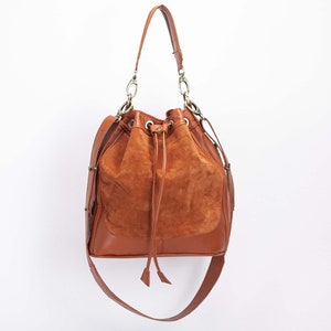 Brown leather bucket bag, drawstring bag medium purse womens cinch bag  crossbody messenger bag purse crossover small purse - Danae bag