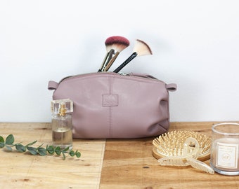 Leather makeup bag in sandy pink, clutch purse accessory bag leather cosmetic pencil clutch toiletry case gift for her - Ariadne makeup bag