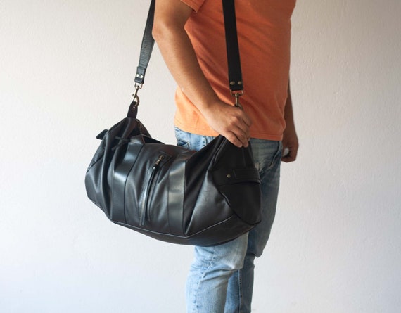 Black Mens Duffle Bag, Travel Bag Mens Gym Bag Duffel Bag Mens Sports Carryall  Bag Weekender Crossbody Bag Gift for Him Nestor Duffel Bag -  Australia