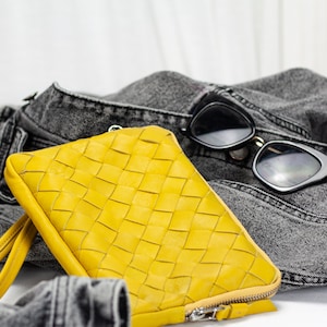 Gelbe Leder Wickel Geldbörse Geldbörse, Clutch Geldbörse Reißverschluss Handtasche für Frauen Geschenk für sie - Die Antheia Geldbörse