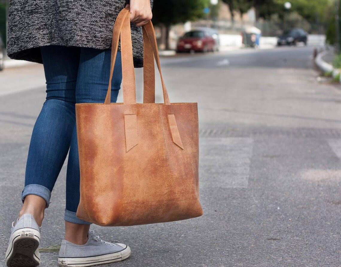 Pien Mineral Leather Shoulder Tote