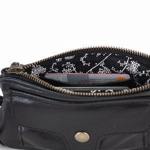 Wristlet leather wallet in black, phone zipper clutch, womens travel passport pouch, zip phone wallet case - Thalia Wallet image 7