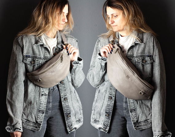 Large waist bum bag discount
