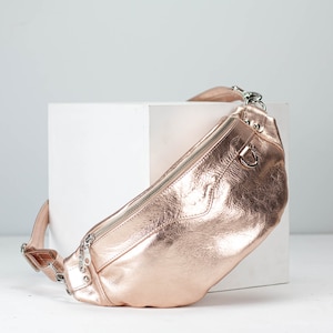 Fanny pack in Silver or Rose gold coated leather, metallic chest bag moon hip bag large waist belt bag mothers day gift Haris fanny pack Rose Gold