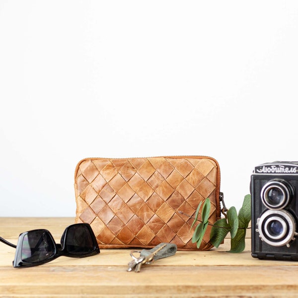 Brown leather handweaved zippered wallet, clutch purse zipper phone case money bag phone case purse handbag - The Chloe wallet clutch