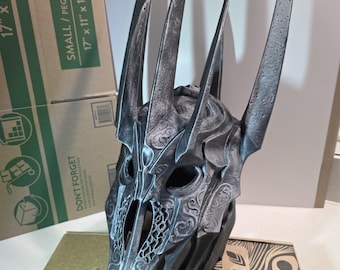 Sauron Helmet Display: Large Premium Middle Earth Fan Collectible