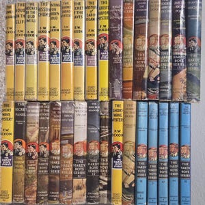 Vintage Hardy Boys Mystery Novels, Original Classic Texts WITH DUST JACKETS