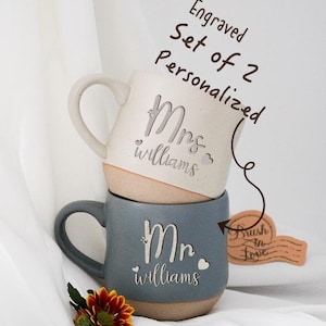 Custom Mr and Mrs  Couple Mug Set, Personalized Mug Anniversary Gift for Men, Engraved Pottery Mug Engagement Gift for Couples Gift PD