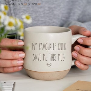 Lieblingskind Tasse, lustiges Geschenk für Mama, Mama Geschenk, Geschenke für Mama, Kaffeetasse, gravierte Muttertagsgeschenkidee für Mama, Geburtstag lustige Geschenke PD
