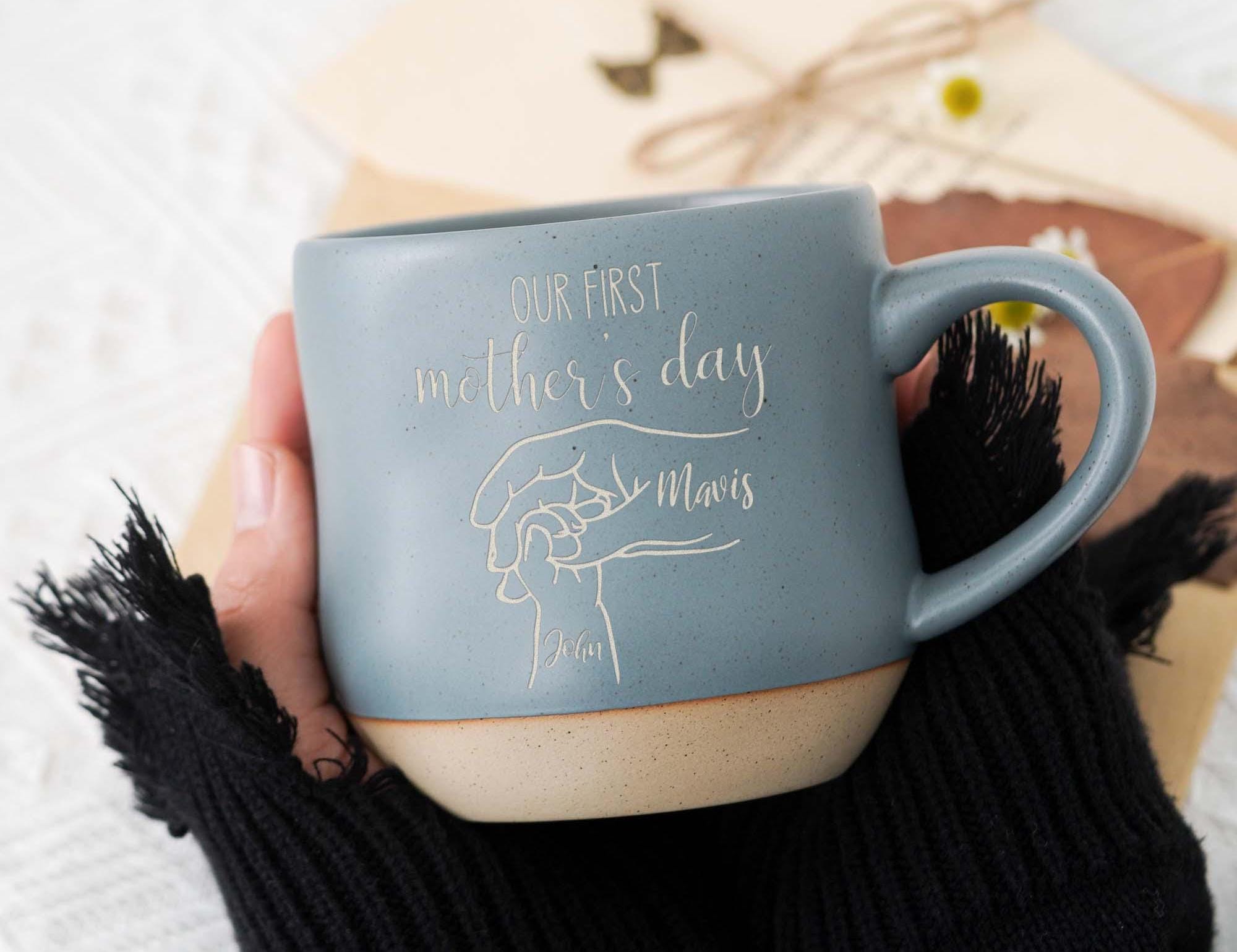 Personalized Engraved Mug, Personalised Mom and Child Finger Mug,Gift for New Mom, Mother's Day Gift, Gift for Mom,Mug For First Time Mom PD
