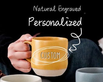 Koffiemok met aangepaste tekst, gegraveerde koffiekop, personaliseer tekstmok met jouw woorden, keramische koffiemok met citaat aangepaste mok Cadeau jouw woorden hier PD