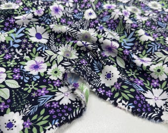 Tela de algodón y viscosa con estampado floral de margaritas blancas – Material ligero y suave para vestidos / 150 cm de ancho