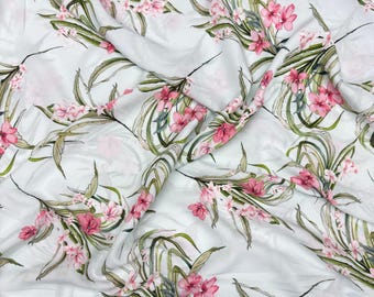 Palm Leaf Floral Viscose Fabric (150 cm | 1.64 yd | 58 in wide)