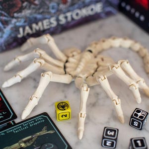 Flexi Articulated Semi-poseable Facehugger Cute Fidget Toy