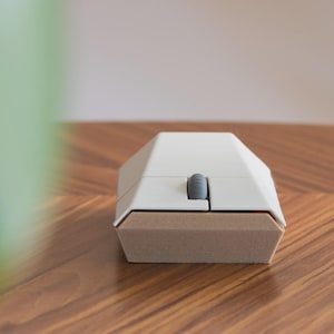 El Pointer Two: un ratón inalámbrico de estilo retro vintage imagen 3